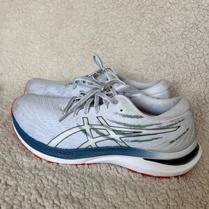 Men’s Asics sneakers